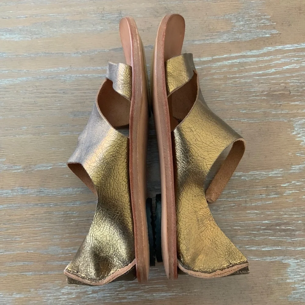 Cydwoq Leather Golden Flat Narrow Fit Sandals Size37 - Picture 7 of 8